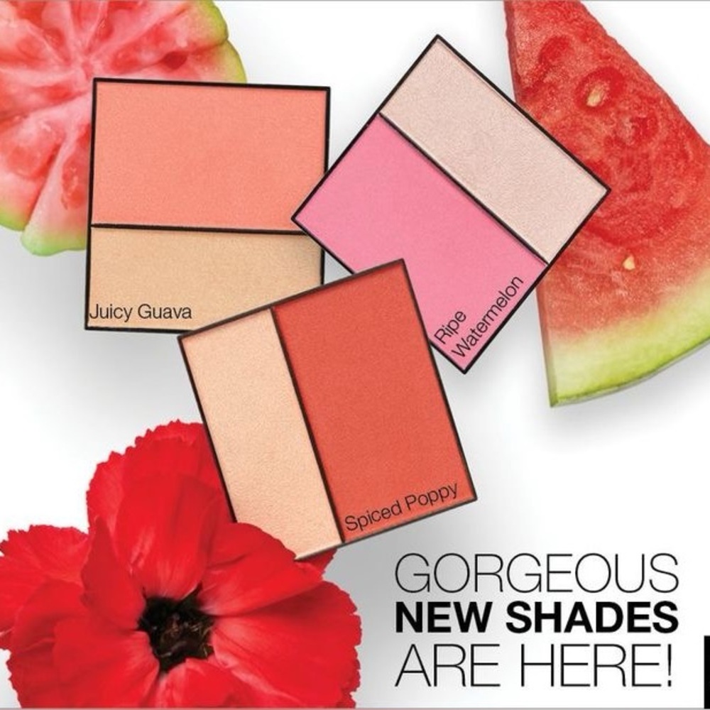 Mary Kay Cheek Color Duo - Juicy Guava